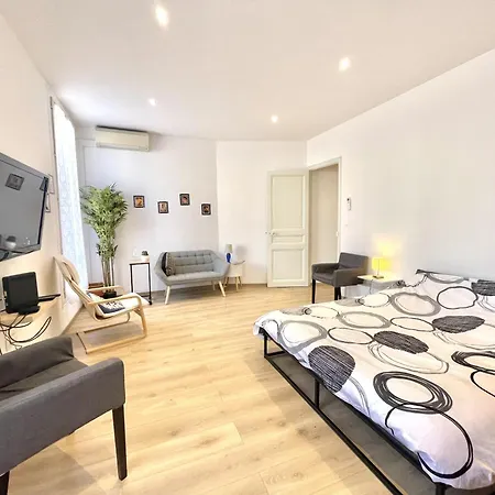 Woody Old Town Appartement By Welcome To Cannes